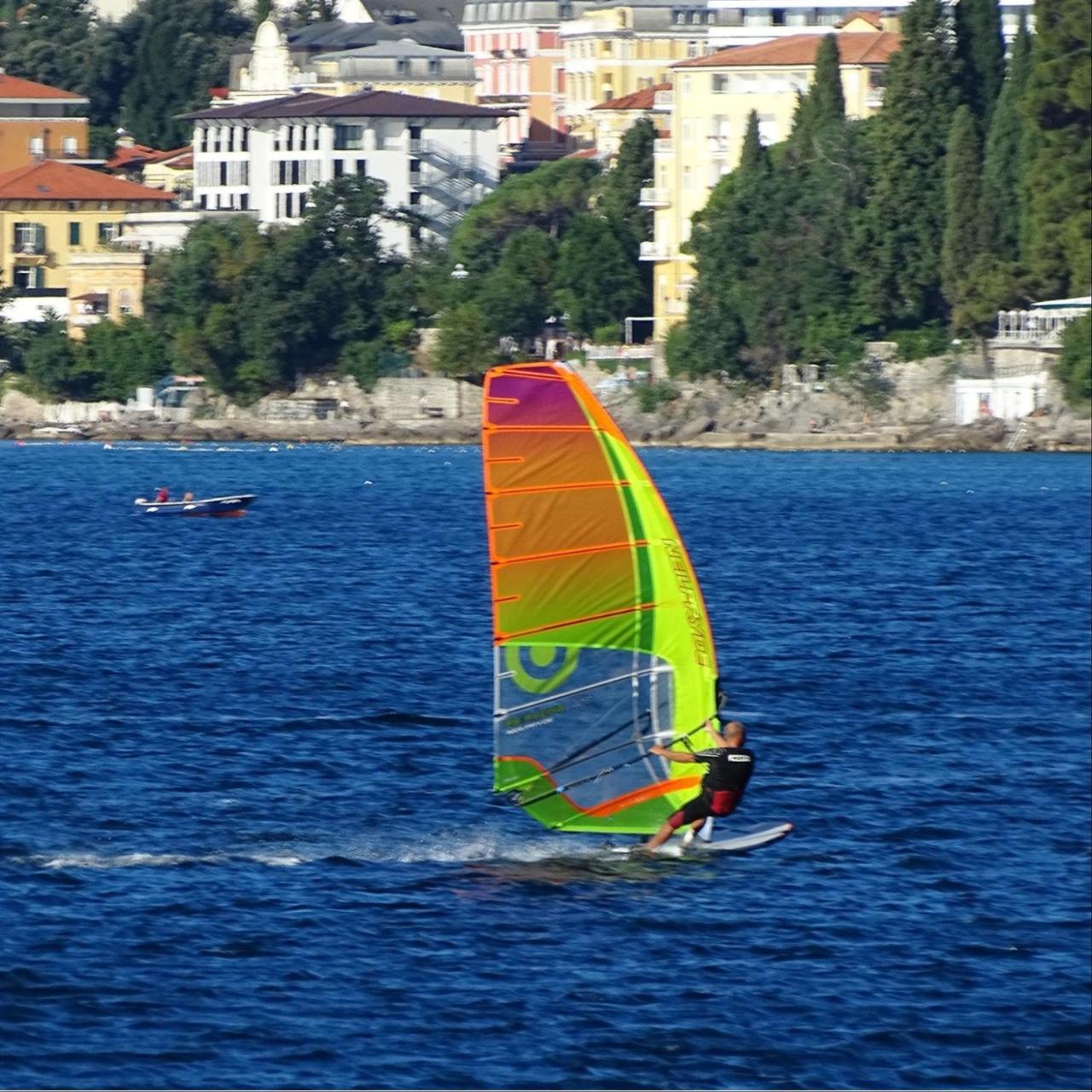 Apt Tennis Prime Location, Parking, Near Beach, Self Check-In Lägenhet Opatija Exteriör bild